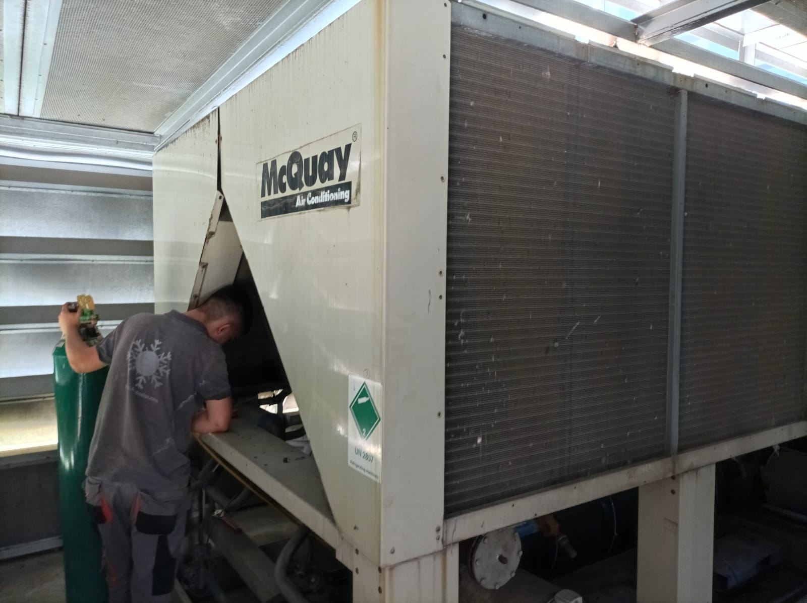 mashattani chiller bakim onarim - Машаттан Резиденс | Техническое обслуживание чиллера